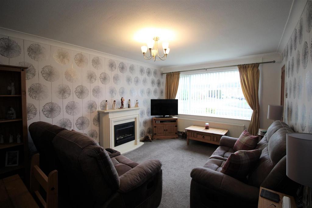 High Riggs, Barnard Castle 2 bed semidetached bungalow £695 pcm (£