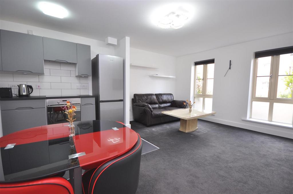 Nicholas Gardens,York 1 bed apartment £895 pcm (£207 pw)