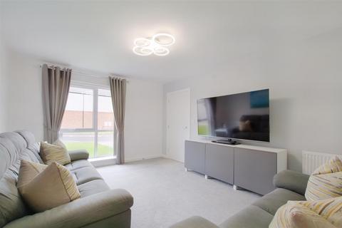 59 Harker Close, Hucknall, Nottingham, NG15 6XF