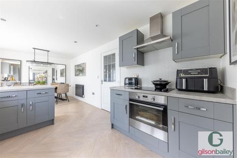 1 Beaumont Crescent, Hethersett, Norwich, NR9 3GT