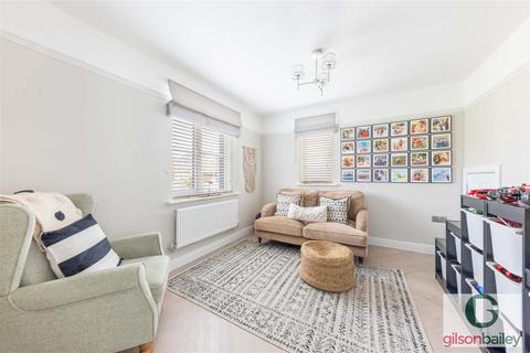 1 Beaumont Crescent, Hethersett, Norwich, NR9 3GT