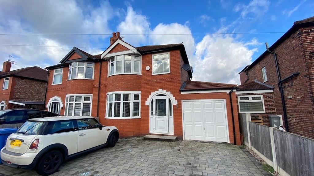 Witley Drive, Sale 3 bed semidetached house £1,695 pcm (£391 pw)