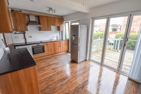 62 Summerbridge Crescent, Bradford, BD10 8BB