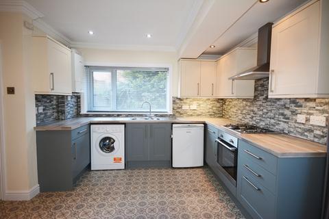 3 bedroom semi-detached house to rent - Chudleigh Road, York, YO26