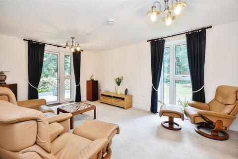 2 bedroom apartment for sale - Greenhaven, Lindsay Road, Poole, Dorset BH13 6FF