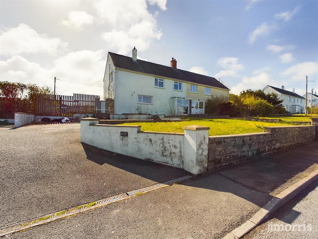 Hillfield Road, Parcllyn, Nr. Aberporth, Cardigan 4 bed semidetached