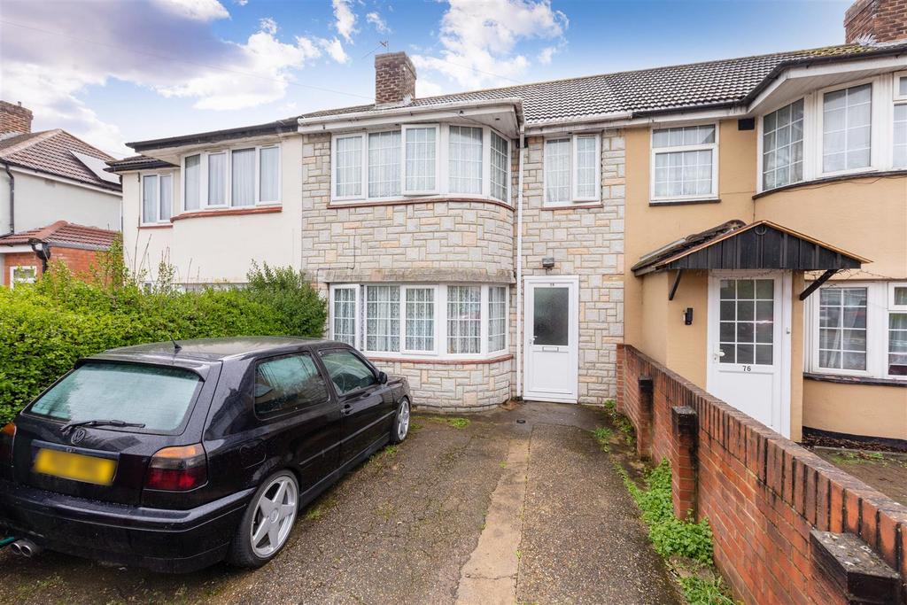 Lancaster Avenue, Slough 3 bed terraced house £400,000