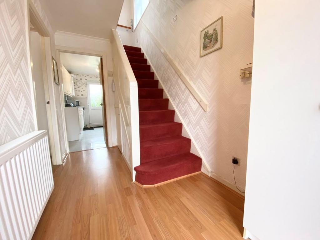 Redgate Drive, Formby, Liverpool, L37 3 bed semidetached house £215,000