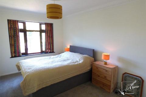 12 Lennox Road, Gravesend, DA11 0EP