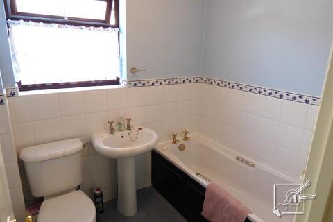 12 Lennox Road, Gravesend, DA11 0EP