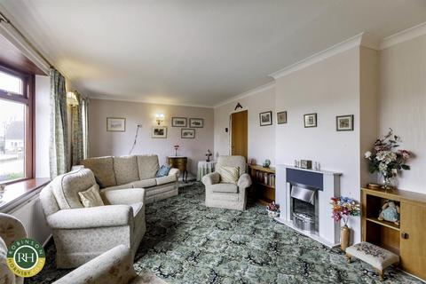 59 Stonecross Drive, Sprotbrough, Doncaster, DN5 7QH