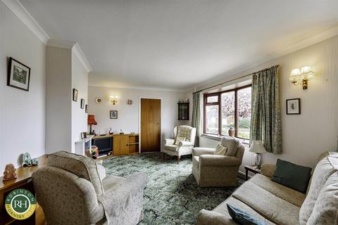 59 Stonecross Drive, Sprotbrough, Doncaster, DN5 7QH