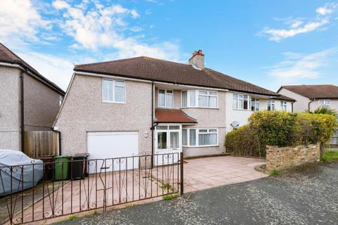 69 Derek Avenue, West Ewell, Epsom, KT19 9HP