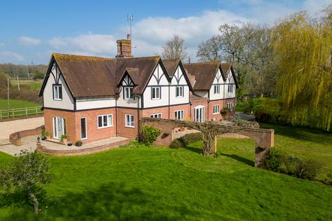 6 bedroom detached house for sale, Sandleheath, Fordingbridge, SP6