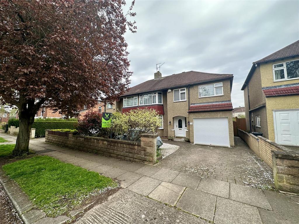 Woodcrest Road, Darlington 4 bed semidetached house for sale £375,000