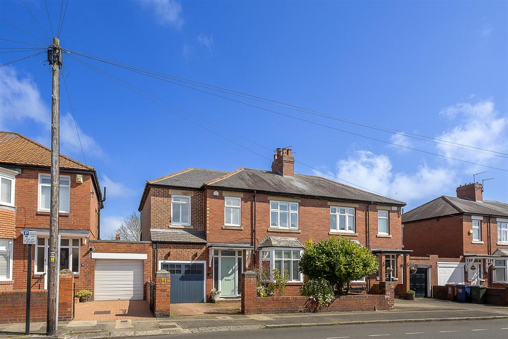 Jesmond Park West, High Heaton, Newcastle upon Tyne 3 bed semidetached house for sale £450,000