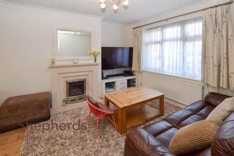 8 Cunningham Road, Cheshunt, Waltham Cross, EN8 0LG
