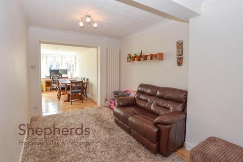 8 Cunningham Road, Cheshunt, Waltham Cross, EN8 0LG
