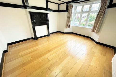 undefined, Newcombe Park, Mill Hill, NW7