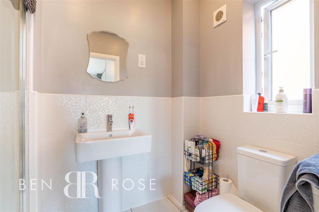 Master Ensuite
