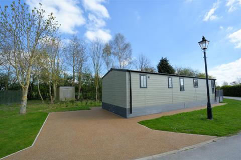 2 bedroom park home for sale, Moor Lane, Ryther, Tadcaster