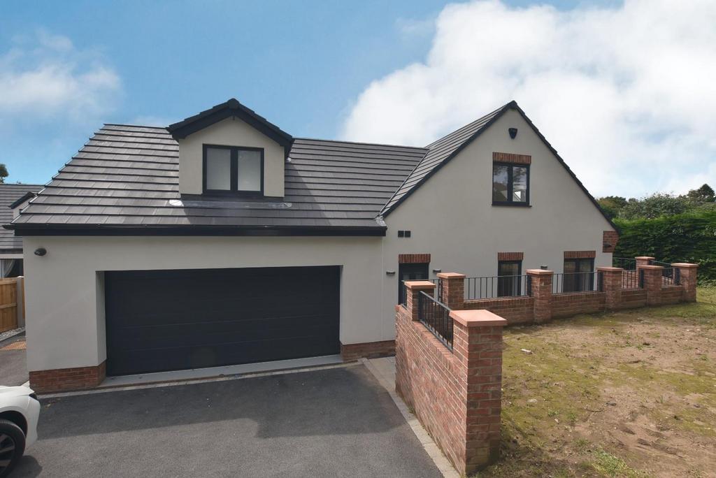 Hockley Lane, Wingerworth, Chesterfield, S42 6QG 4 bed detached house for sale £860,000