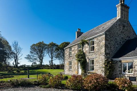 4 bedroom detached house for sale, Llangaffo, Gaerwen, Isle of Anglesey, LL60