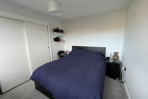 undefined, Queens Close, Leeds, LS7