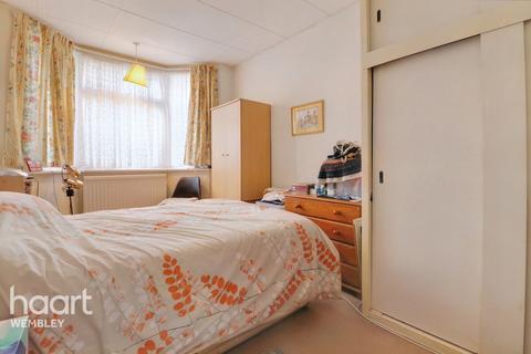154 Rugby Avenue, Wembley, HA0 3DP
