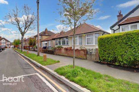 154 Rugby Avenue, Wembley, HA0 3DP