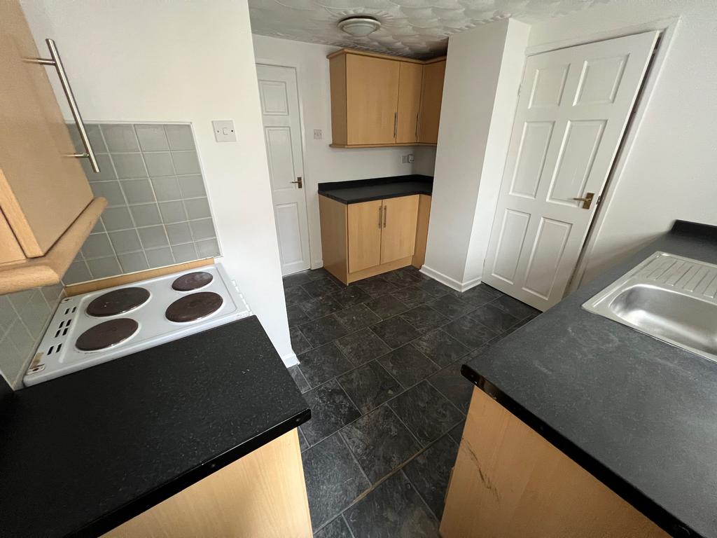 Aberdare, Rhondda Cynon Taf CF44 2 bed terraced house £495 pcm (£114 pw)