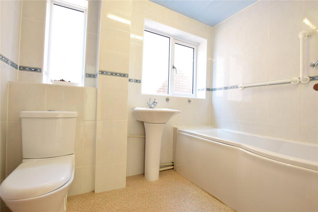 Lansdown Green, Kidderminster, Worcestershire, DY11 3 bed detached