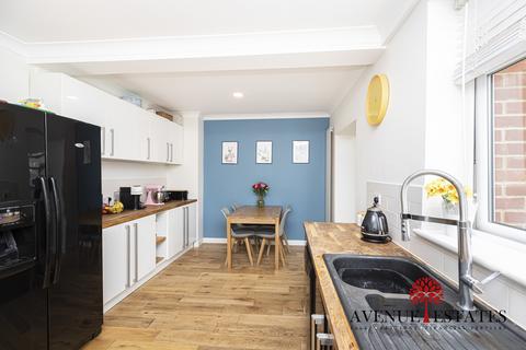 67 Brook Road, Bournemouth, BH10 5NQ