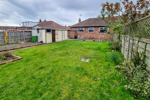 2 bedroom semi-detached bungalow for sale, Hawes Road, Harrogate, HG1