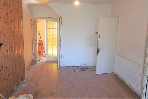 59 Waverley Road, Epsom, KT17 2LL