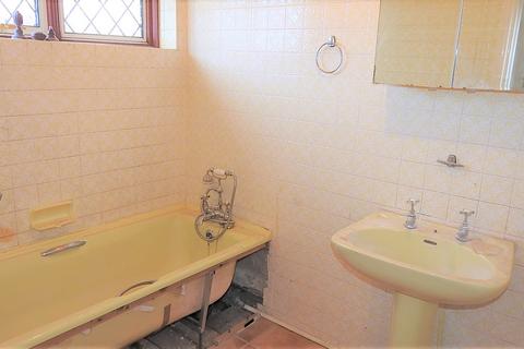 59 Waverley Road, Epsom, KT17 2LL