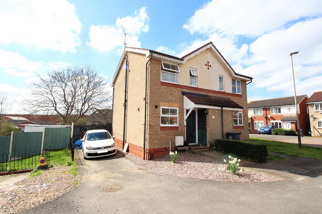 Grimston Close, Leicester, LE4 2 bed semidetached house for sale £