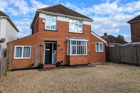 4 bedroom detached house for sale, HIGHLANDS ROAD, FAREHAM. GUIDE PRICE £400,000 - £425,000.