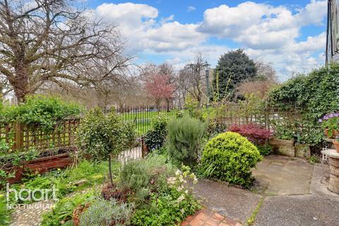 6 Promenade, Nottingham, NG3 1HB