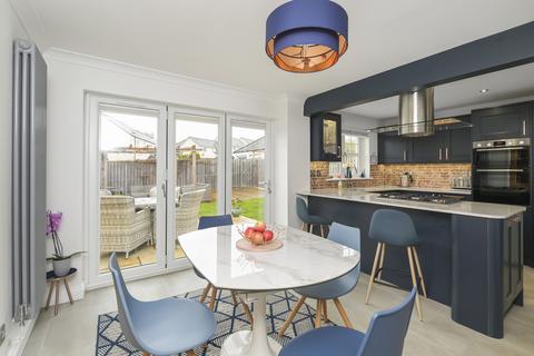9 Miners Walk, Dalkeith, EH22 2AL