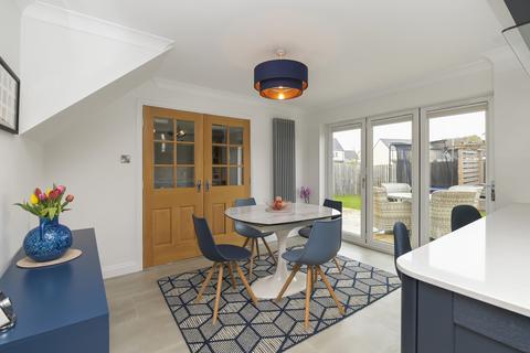 9 Miners Walk, Dalkeith, EH22 2AL