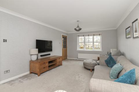 9 Miners Walk, Dalkeith, EH22 2AL