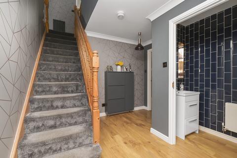 9 Miners Walk, Dalkeith, EH22 2AL