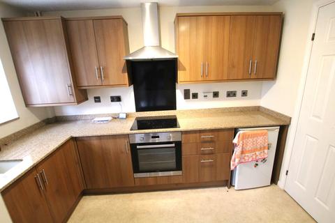 2 bedroom semi-detached bungalow for sale, Holly Green, Stapenhill, Burton-on-Trent, DE15