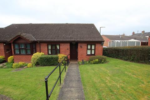 2 bedroom semi-detached bungalow for sale, Holly Green, Stapenhill, Burton-on-Trent, DE15