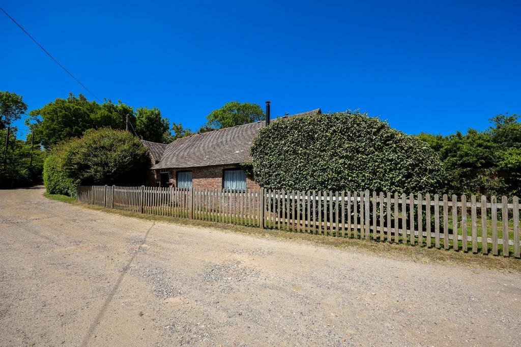 Ashurst Lane, Plumpton, BN7 2 bed barn conversion for sale £550,000
