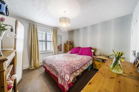 7 Kent Road, West Wickham, BR4 0JL