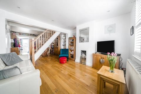 7 Kent Road, West Wickham, BR4 0JL