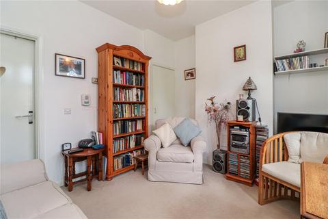 1 bedroom flat for sale - Salters Gardens, Church Road,, Nascot Village, Watford, Hertfordshire, WD17