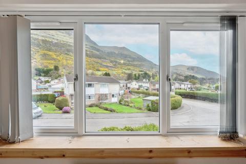 3 Torry Drive, Alva, FK12 5NQ